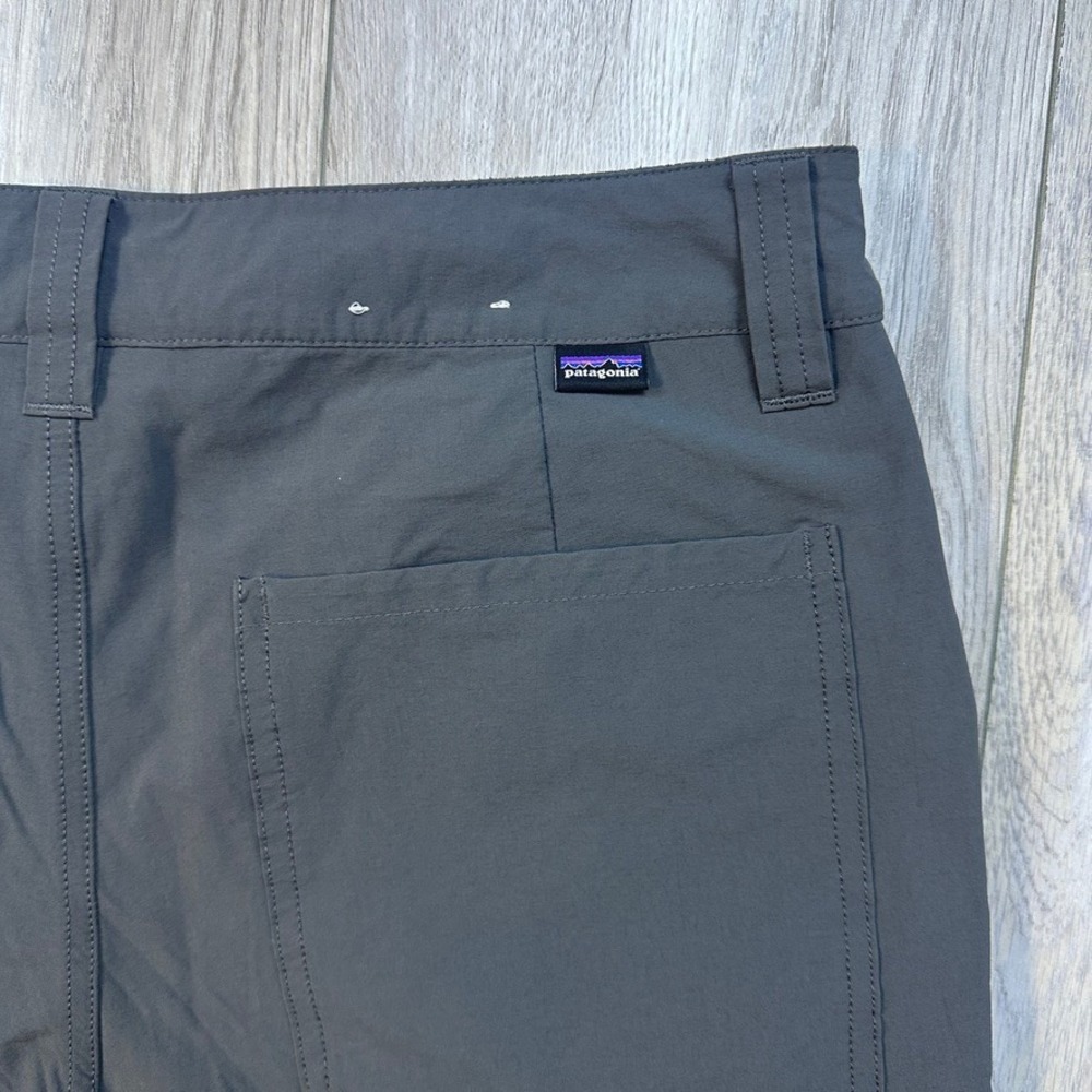 Patagonia Quandary Shorts Mens 33 Gray Hiking Stretch Quick Dry Outdoors * - Picture 8 of 12